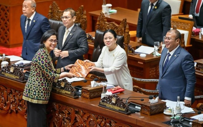 Dinamika Penerimaan Pajak di Semester Awal 2025