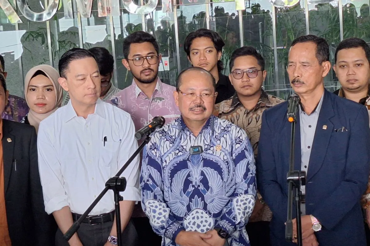 KY Siap Tindaklanjuti Laporan Hakim dari Tom Lembong