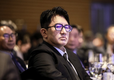 Krisis di HYBE: Permintaan Maaf Bang Si Hyuk kepada Karyawan